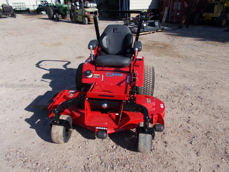 Country Clipper Country Clipper COMMERCIAL 25.5hp 60" zero turn