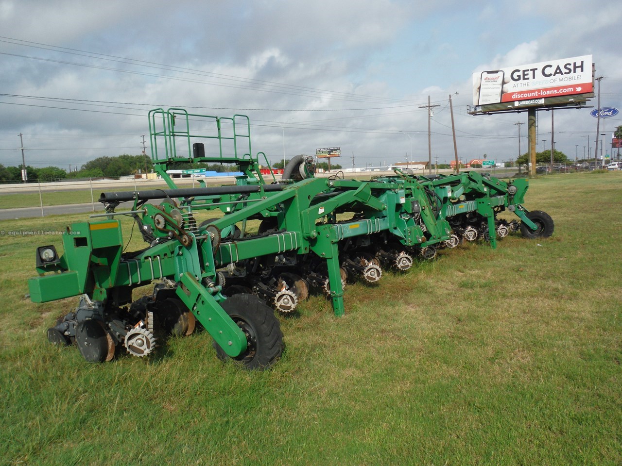 2012 Great Plains 12 ROW STACK FOLD
