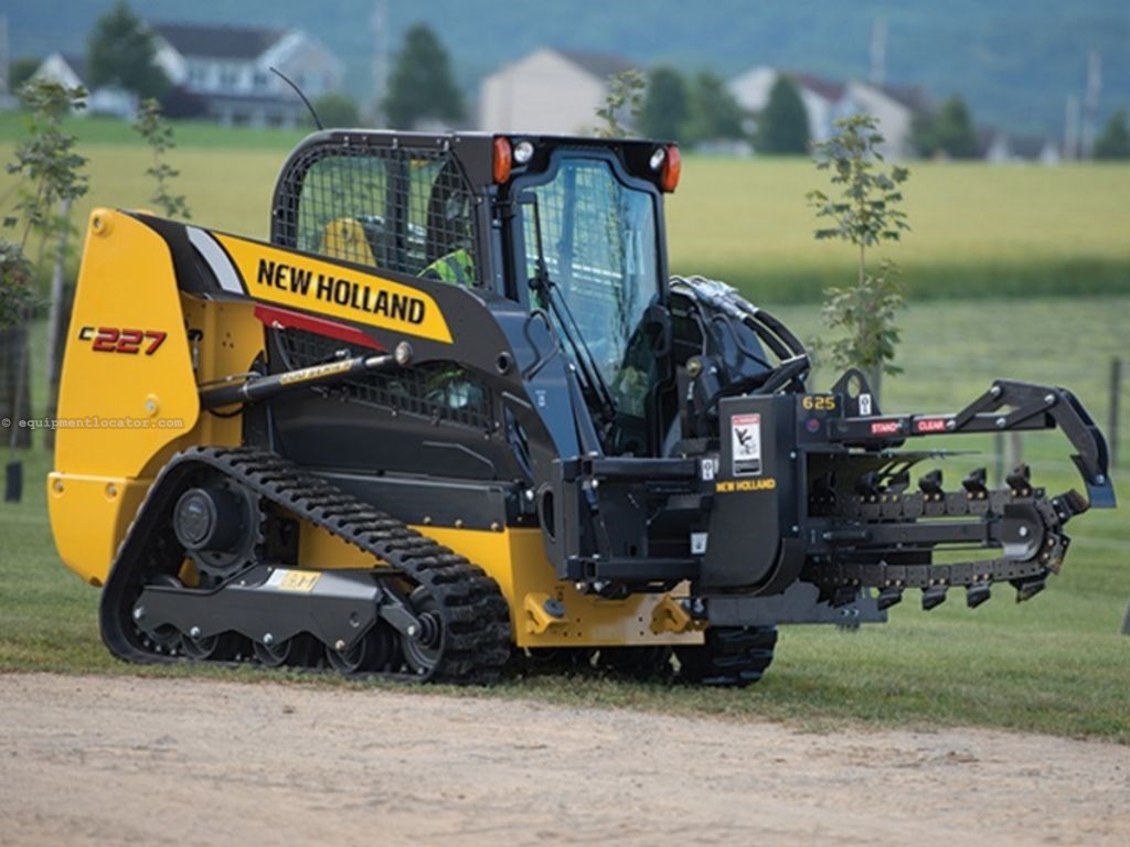 2020 New Holland Compact Track Loaders C227