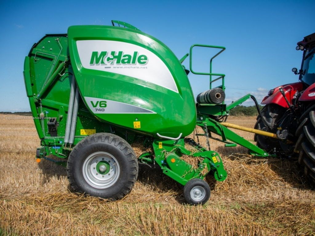 2020 McHale Variable Chamber Round Balers V6740