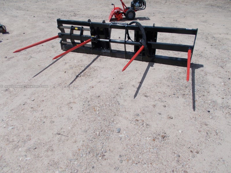 Notch ADJUSTABLE TWO BALE SPEAR For Skid Steer quick con