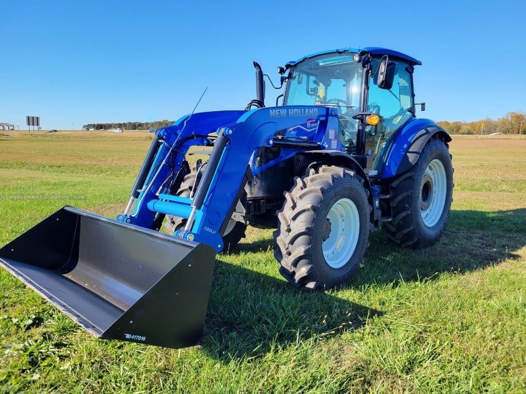New Holland T5 Series – Tier 4B T5.120 Dual Command™