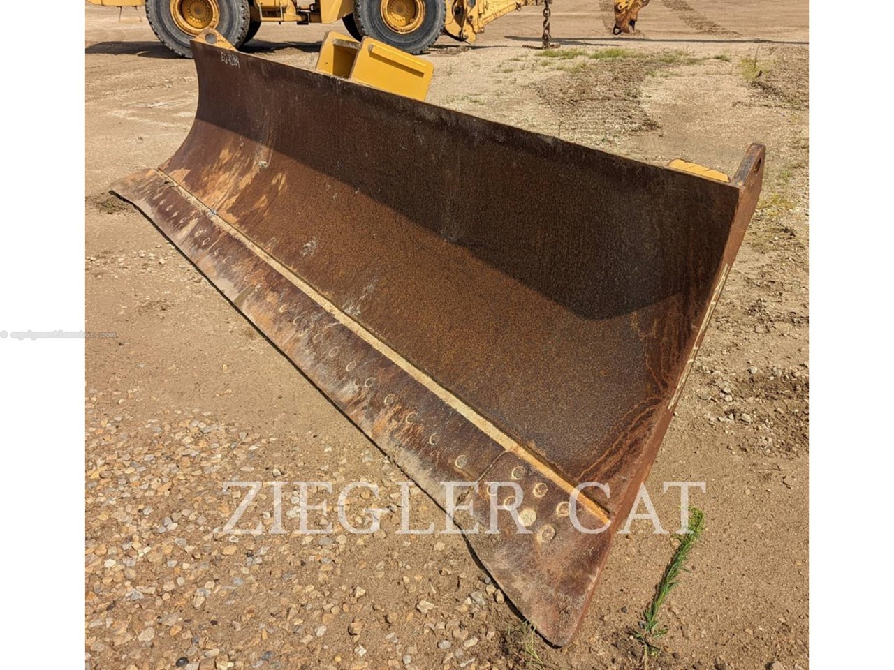 2018 Caterpillar D8T TRACK TYPE TRACTOR ANGLE BLADE