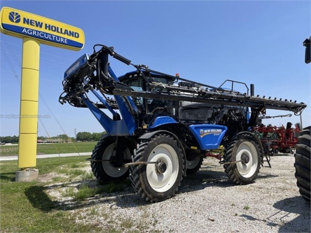 2021 New Holland Guardian™ SP.310F