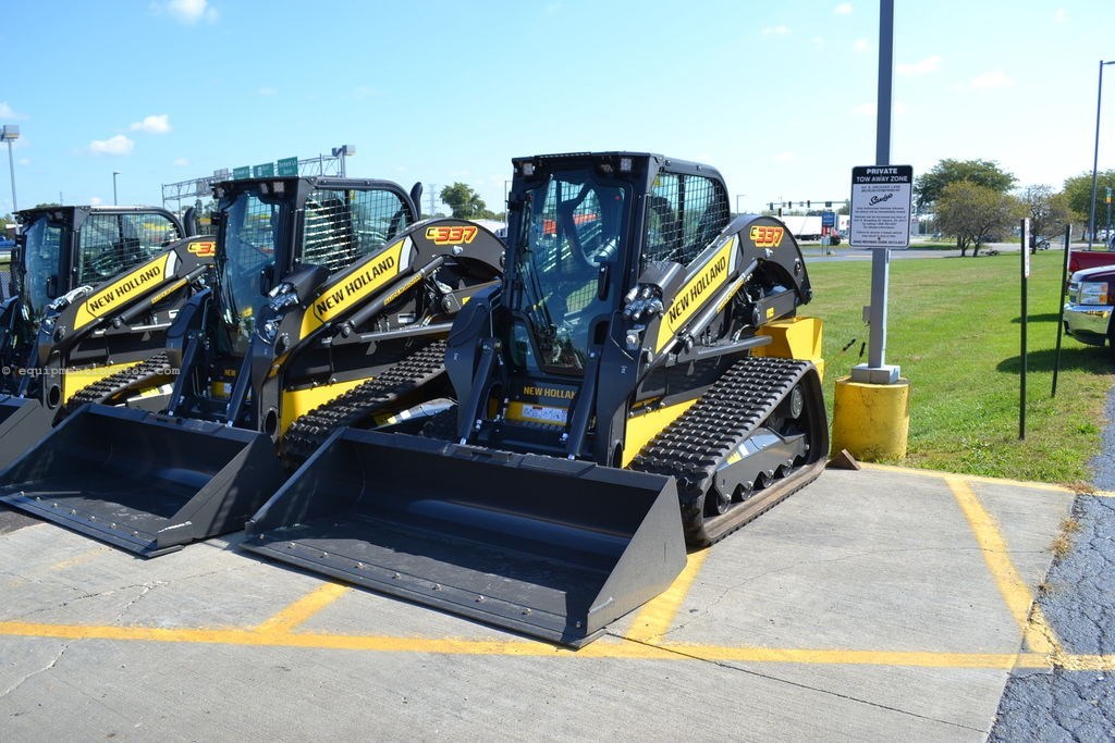 2023 New Holland Compact Track Loaders C337