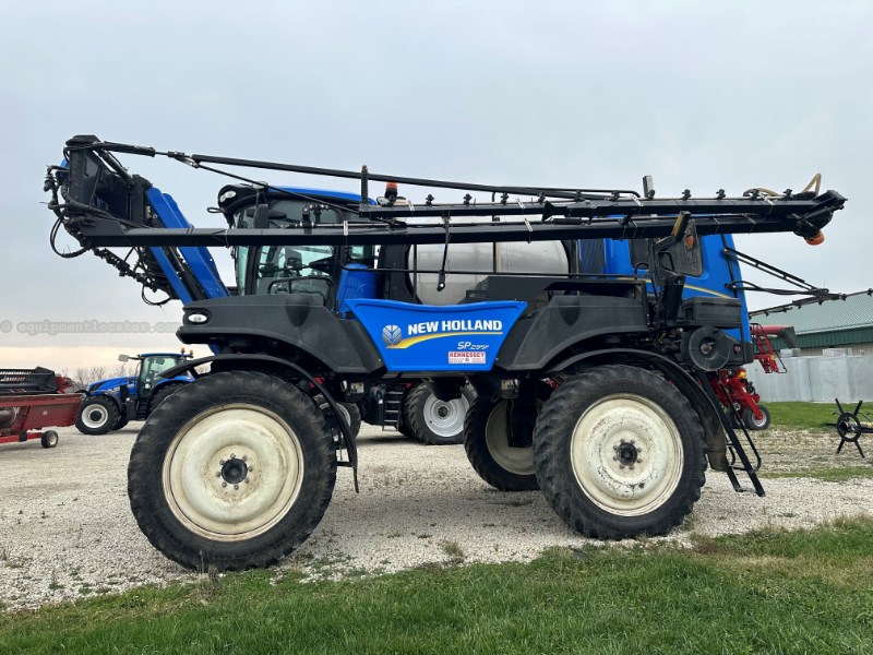 2016 New Holland SP295F