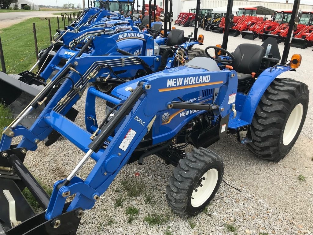 2022 New Holland Wormaster 25