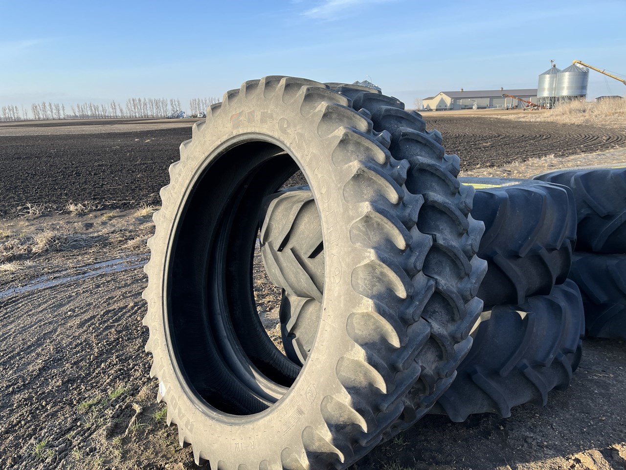 2021 Firestone 2- 380/90R54 Tires