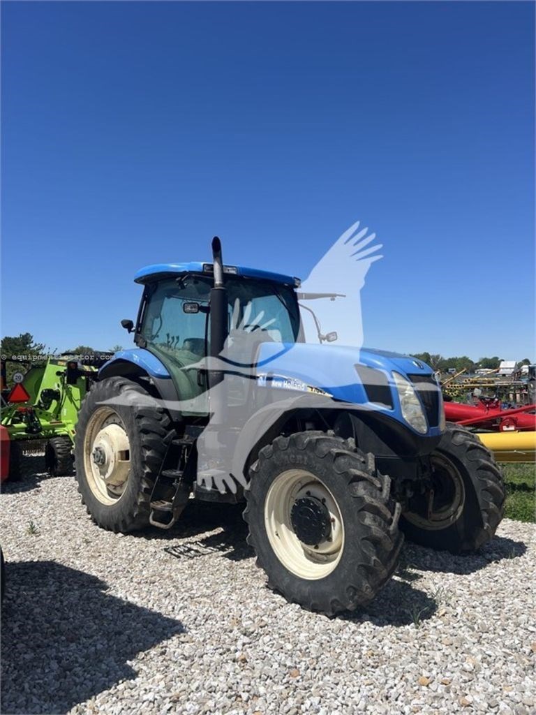 2008 New Holland T7040